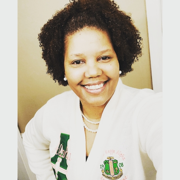 Welcome to My Closet! - Picture 5 of 11